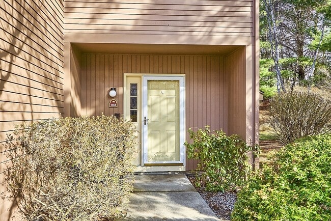 Photo - 1105 Ridgefield Cir Unit B
