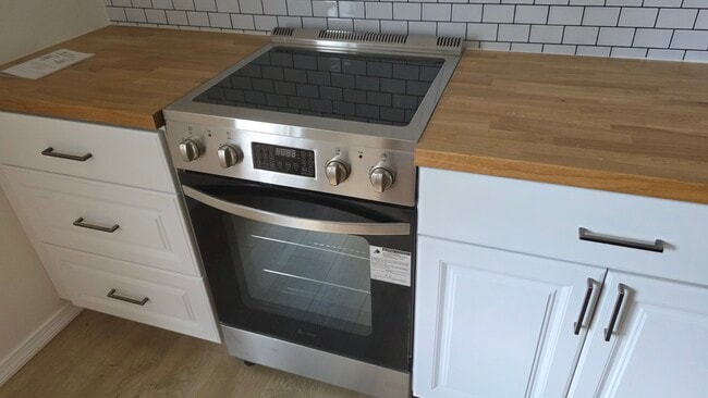 Photo - 57 Lawrence St Unit 3