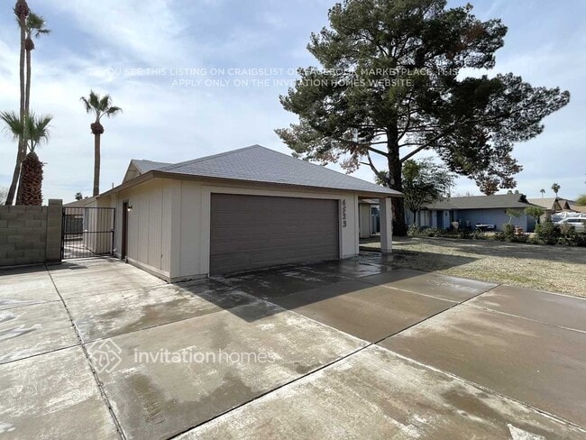 Building Photo - 4523 W Cheryl Dr