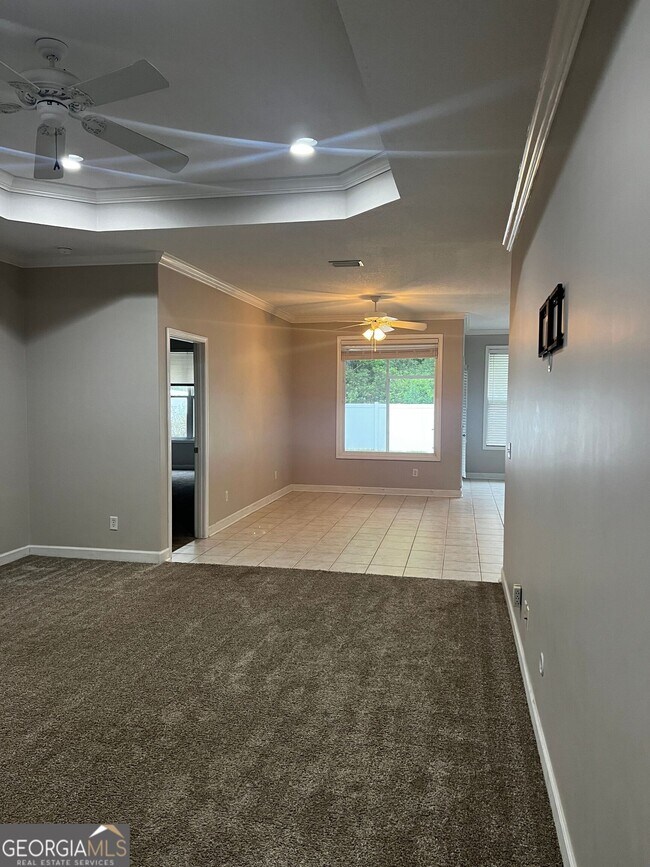 Photo - 115 Renee Dr
