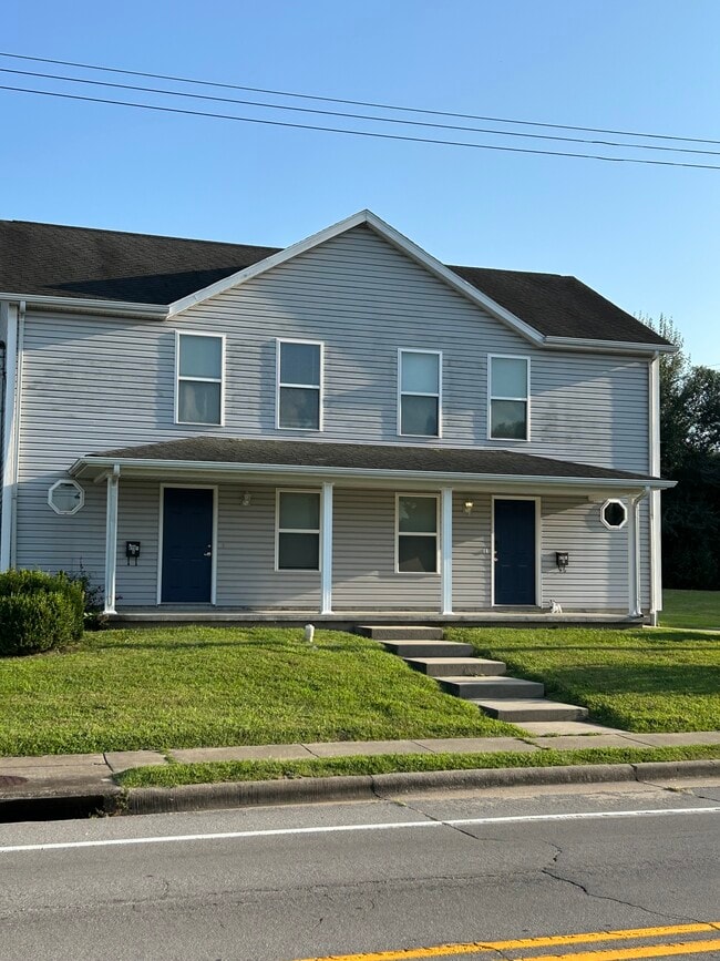 Building Photo - 615 E Park St Unit 615 A East Park St