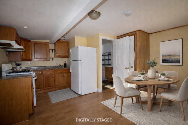 Photo - 136 Bridge Rd