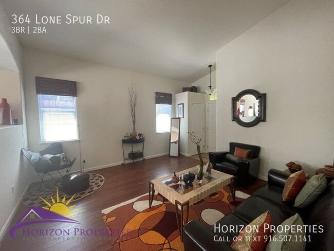 Photo - 364 Lone Spur Dr