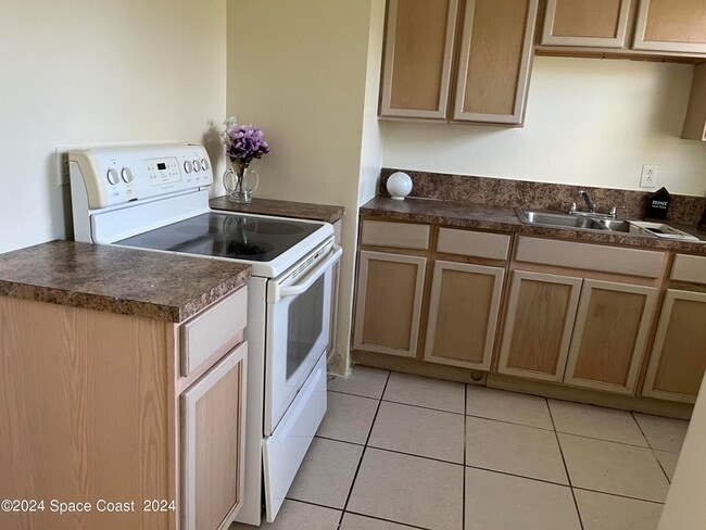 Photo - 360 Schoolhouse Ln