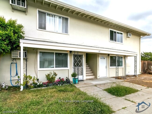 Building Photo - 611 Laura Dr Rental