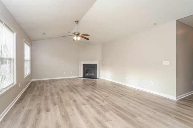 4031 Village Park Ct