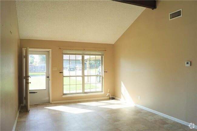 Building Photo - 101 Stubblefield Dr Rental