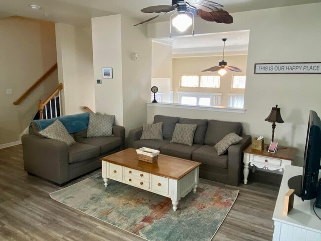 Photo - 38335 N Mill Ln