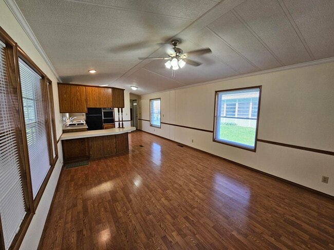 5 Lilliana Ln
