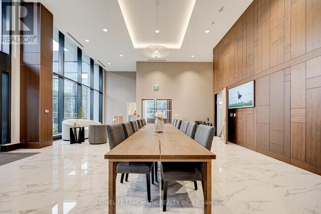 Photo - 95 McMahon Dr Unité 303