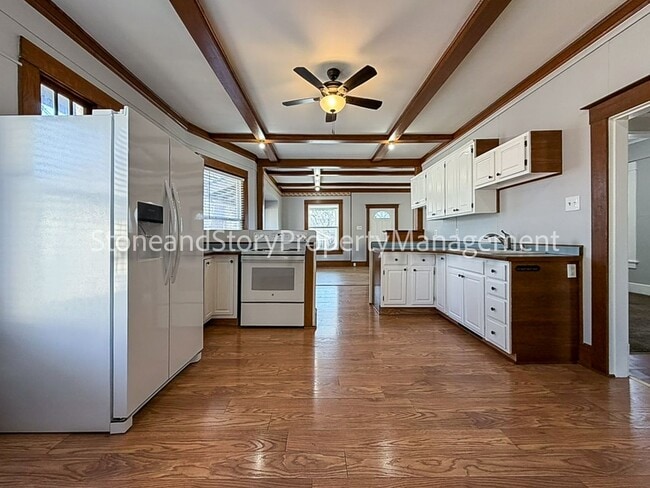 Photo - 3 bedroom 2 bath near Washburn University