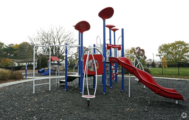 Photo - Twin Rivers Apartments