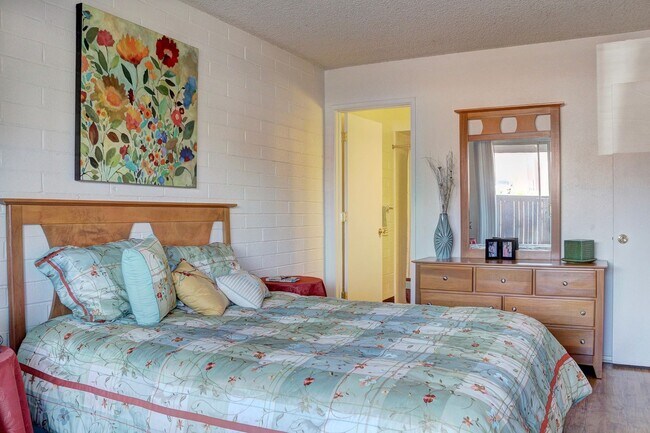 Photo - Catalina Vista