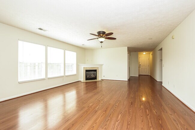 Photo - 606 Blossom Hill Dr