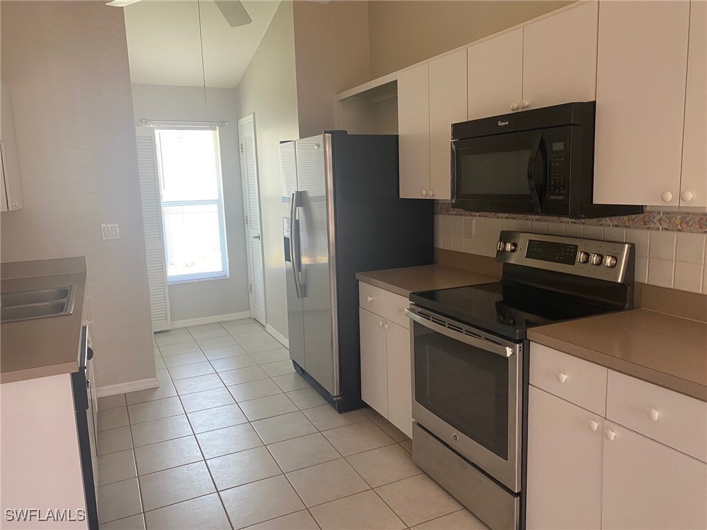 Photo - 3551 Gloxinia Dr House