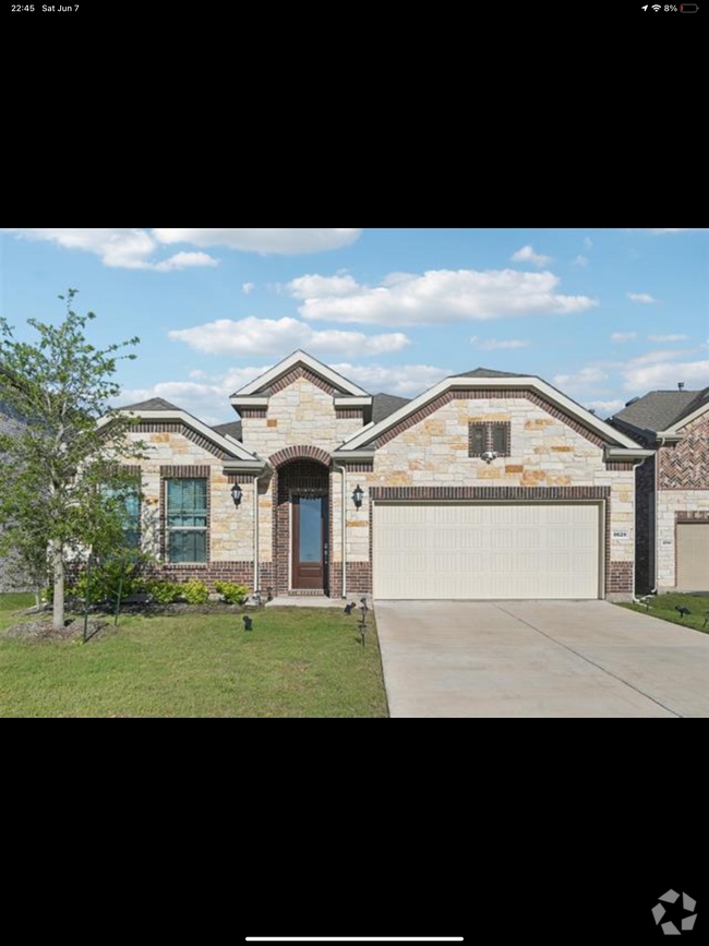 Building Photo - 8629 Red Fox Trl Rental