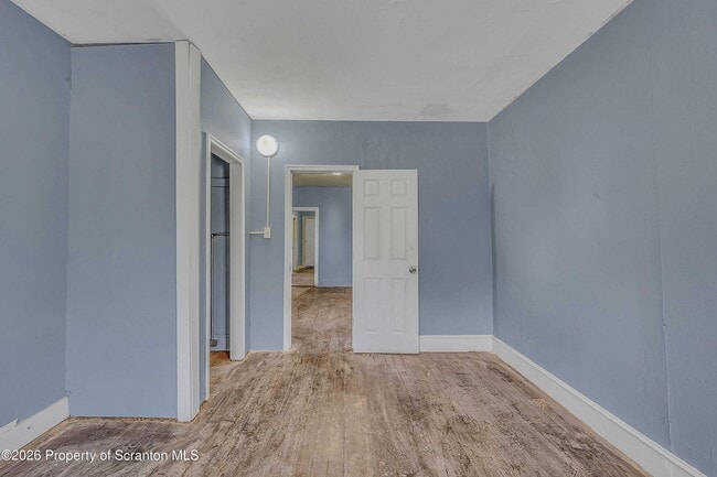 Photo - 1019 S Webster Ave