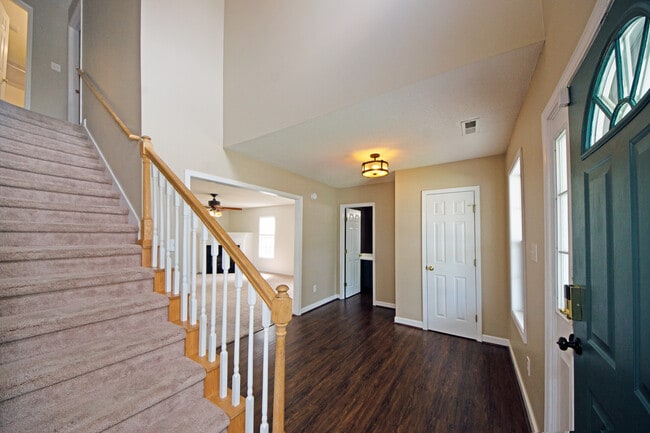 Photo - 1112 Huff Dr