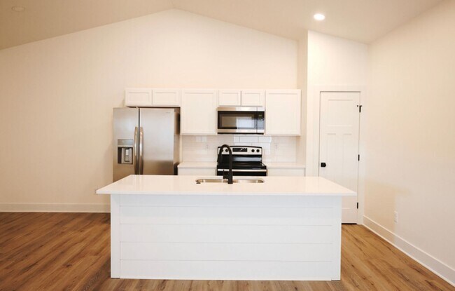 Photo - 509 Briarbrook Ln Unit 509 E Briarbrook Lane