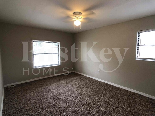 8411 53rd Way N