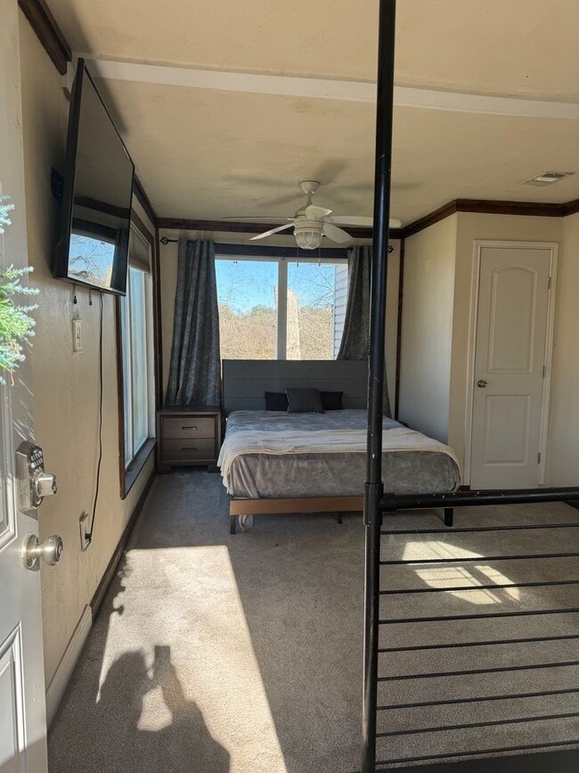 Photo - "Charming Home for Rent on the River in Scenic Clifton – Tranquil Living Awaits!"