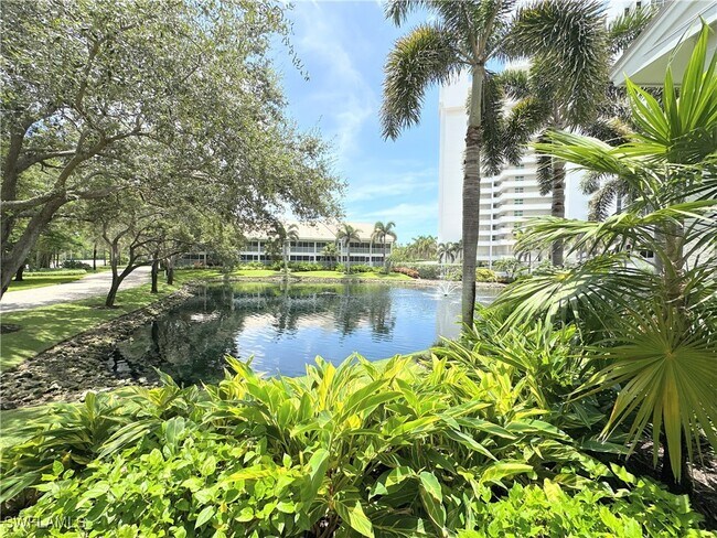 Building Photo - 6371 Pelican Bay Blvd Unit 1N Rental