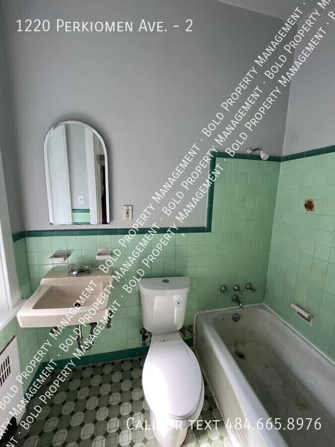 Photo - 1220 Perkiomen Ave Unidad 2