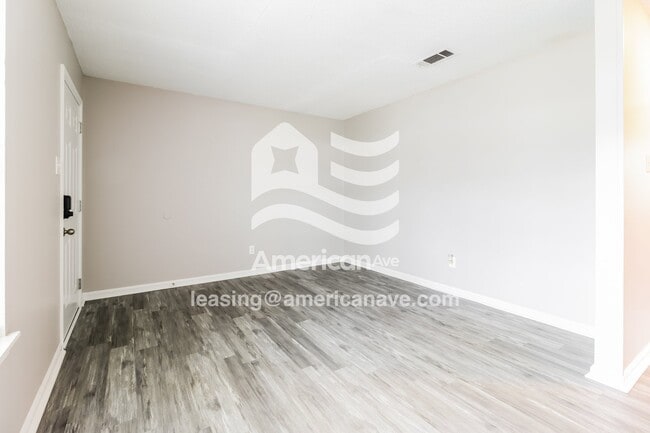 Photo - 9700 Stardust Trail