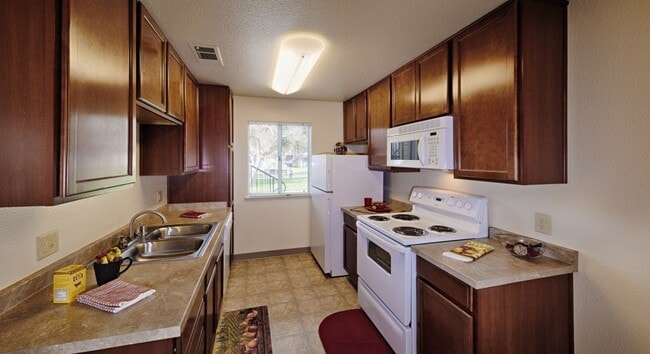 Photo - Sierra Ridge in Clovis, California. The perfect place to call home!