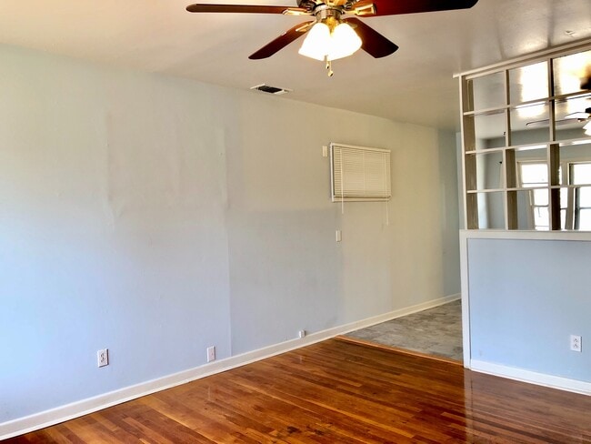 Photo - 3 Bed 1 Bath