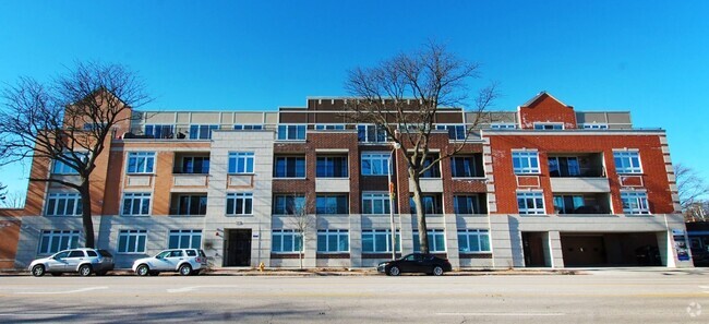 Building Photo - 1202 Waukegan Rd Unit 206 Rental