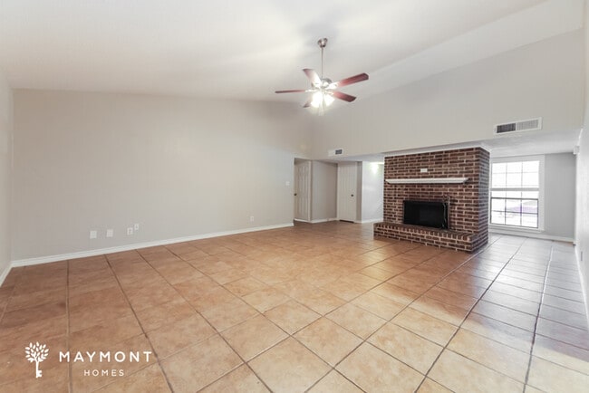 Photo - 2525 Craig Ln