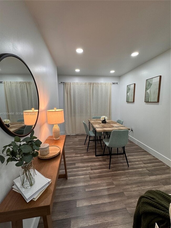 Photo - 22258 Beverly Ave