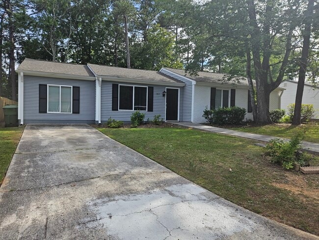 Photo - 182 Forestview Cir House