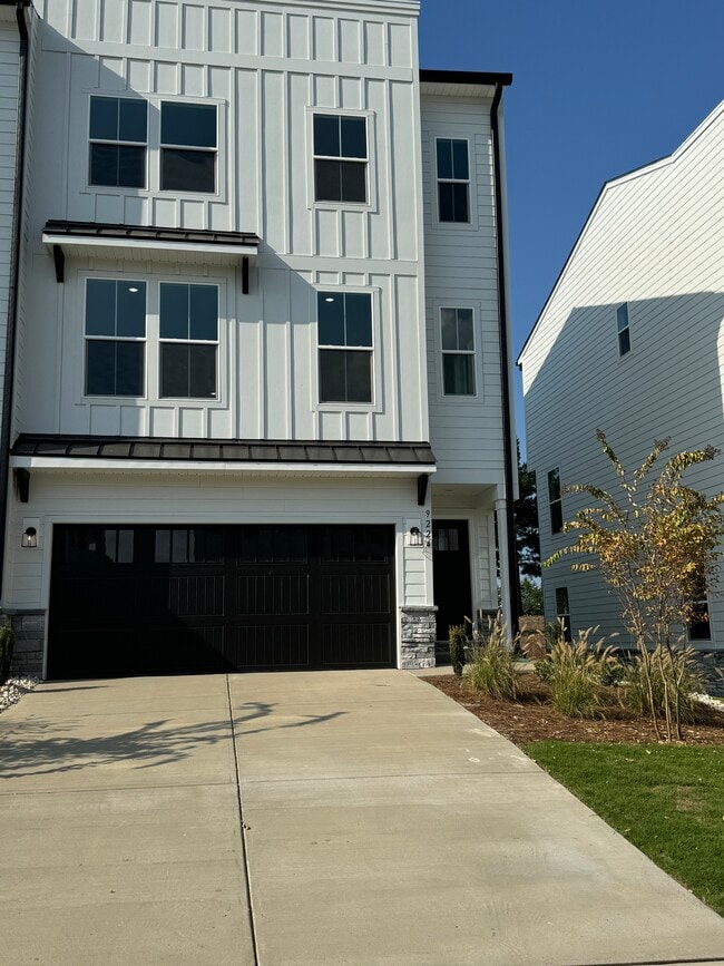 Building Photo - 9224 Walnut Hl Rd NW