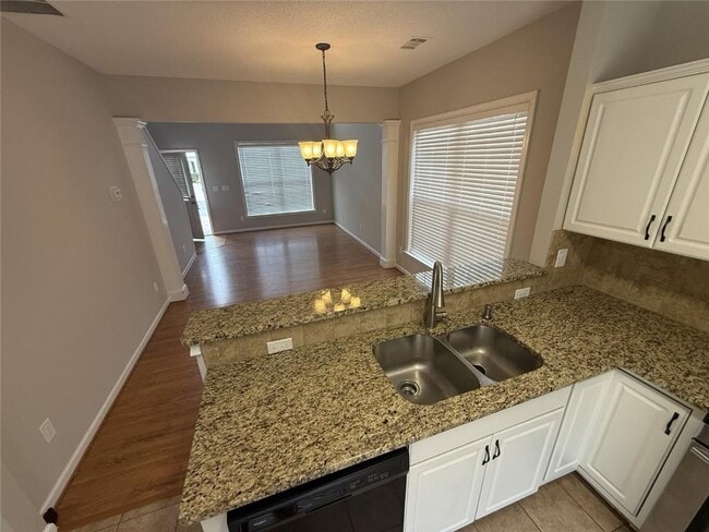 Photo - 10965 Wittenridge Dr