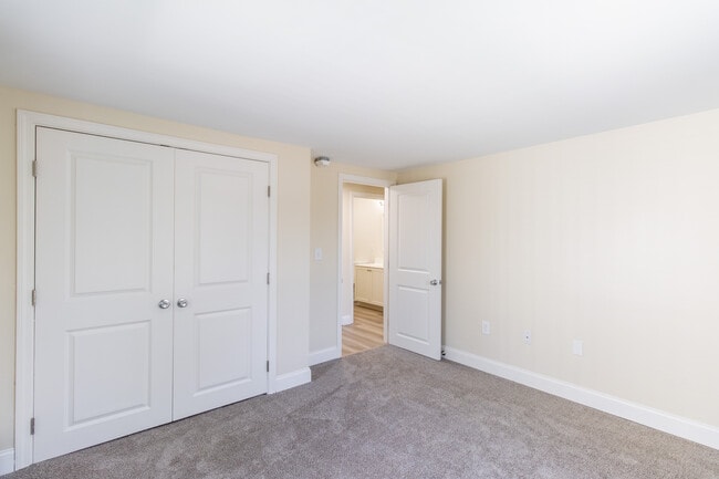 Newport Landings Apartment Community