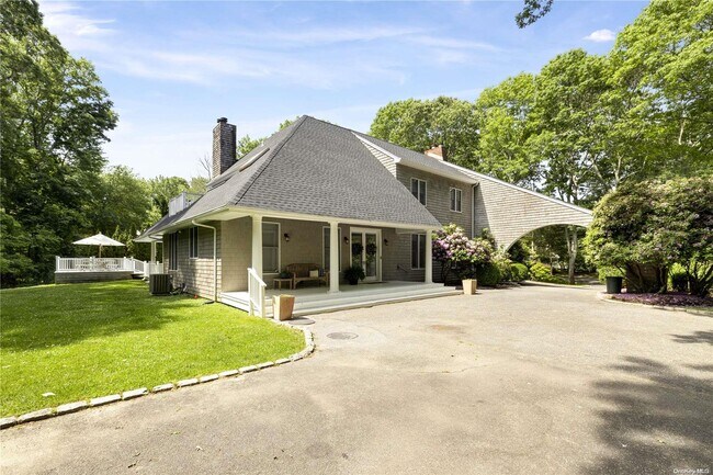Photo - 25 Deerwood Path Casa