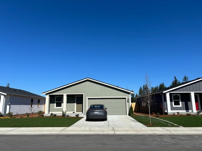 Photo - 13459 193 St E
