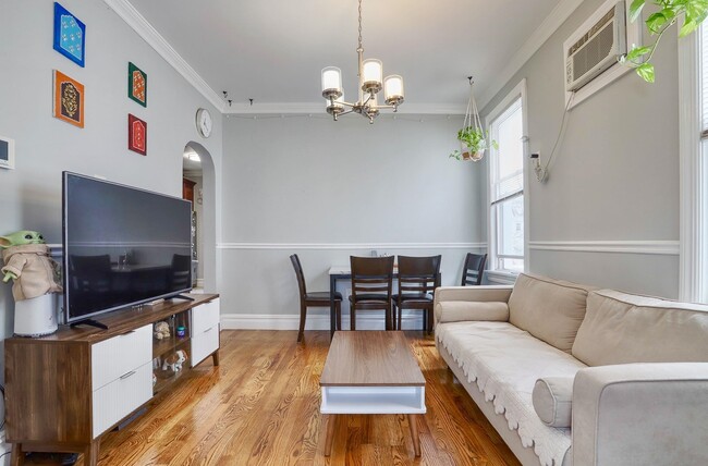 Photo - 264 Columbia Ave Unit 2