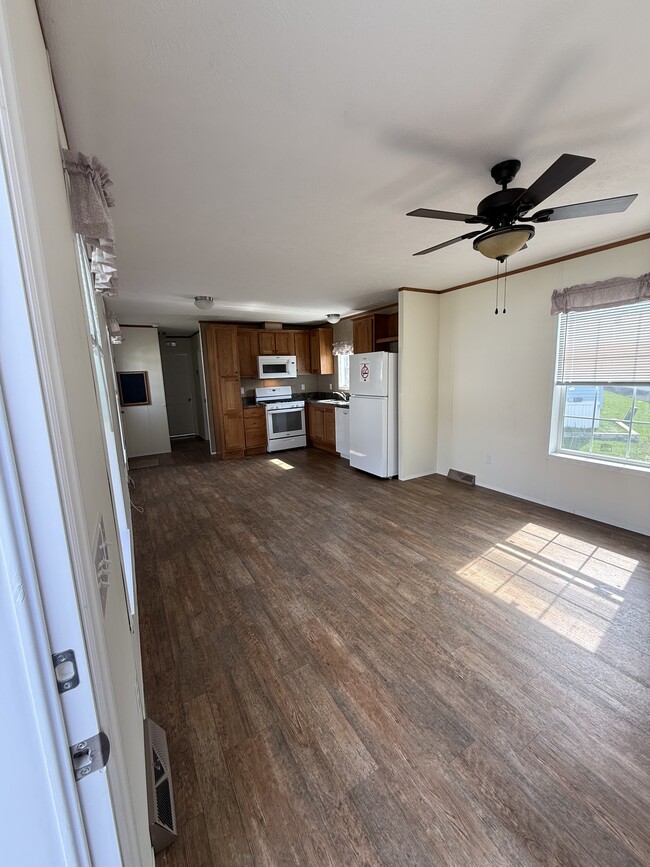 Photo - 28 Horner Dr