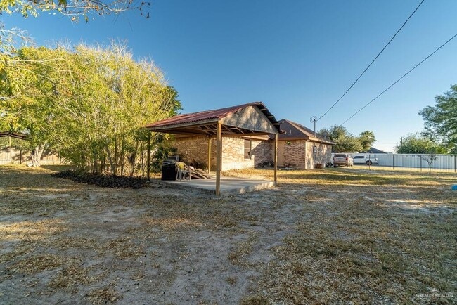 Photo - 17 Greenland Cir S