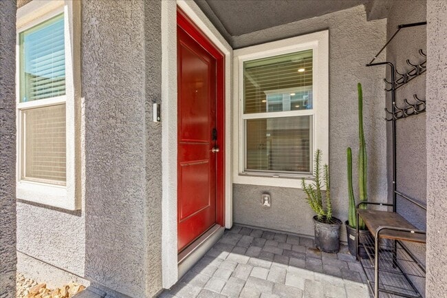 Photo - Contemporary 2025  3BD Home Featuring Open-Concept Living & Large Loft