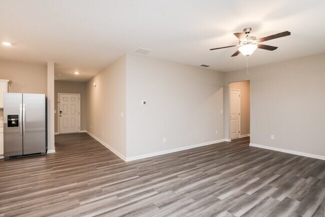 265 Pond Ct
