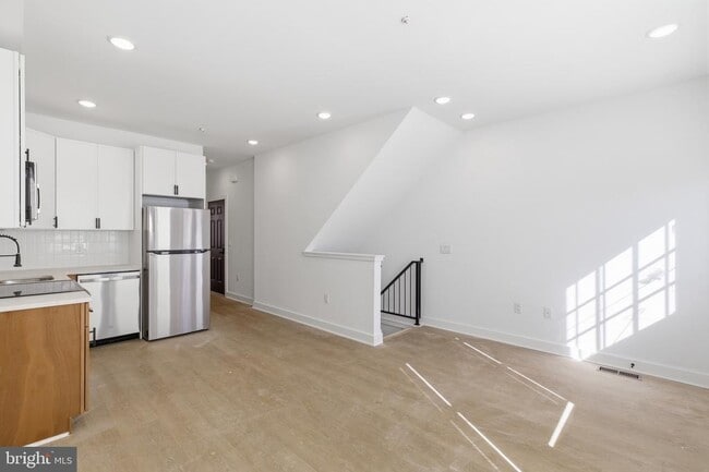 Photo - 2219 N 5th St