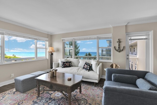 Photo - 1169 Hillsboro Mile Condo Unit 619