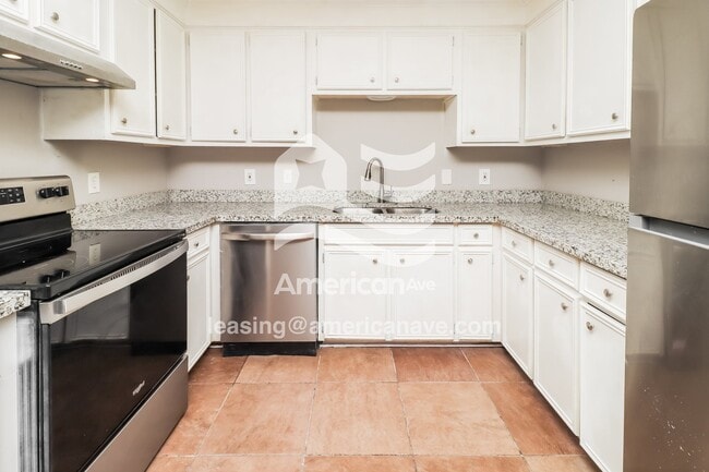 Photo - 103 Rolling Hills Blvd