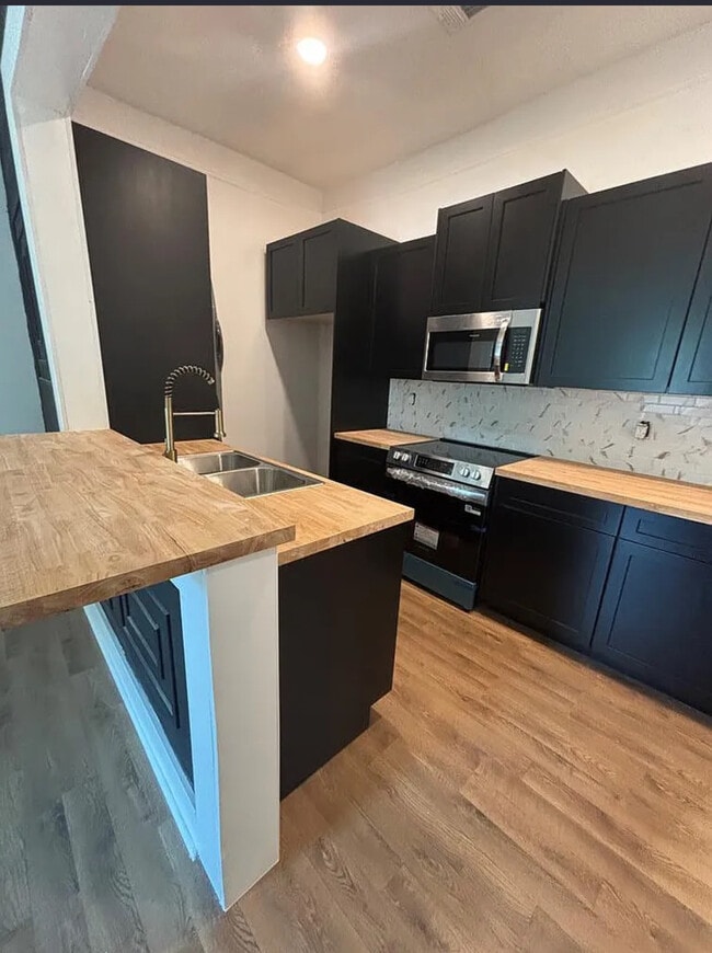 Photo - 505 Arnold Ave Unit A