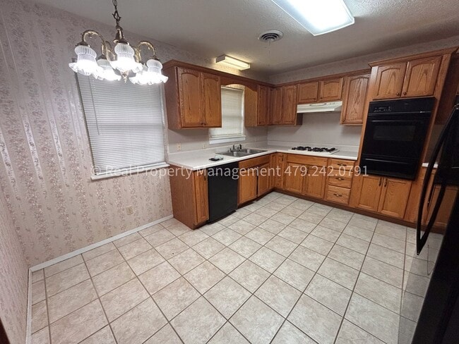 Photo - 1310 Houston St