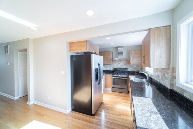 Photo - 8350 Kimball Ave